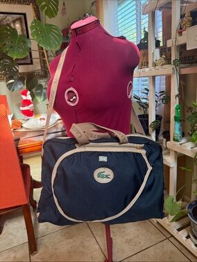 Lacoste Izod by Lark tennis duffel. Vintage. Pre-loved.